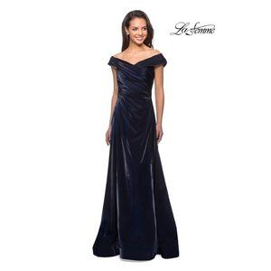 NEW La Femme Ruched Satin A-Line Gown 4 Ruched Lined Navy Blue 28103